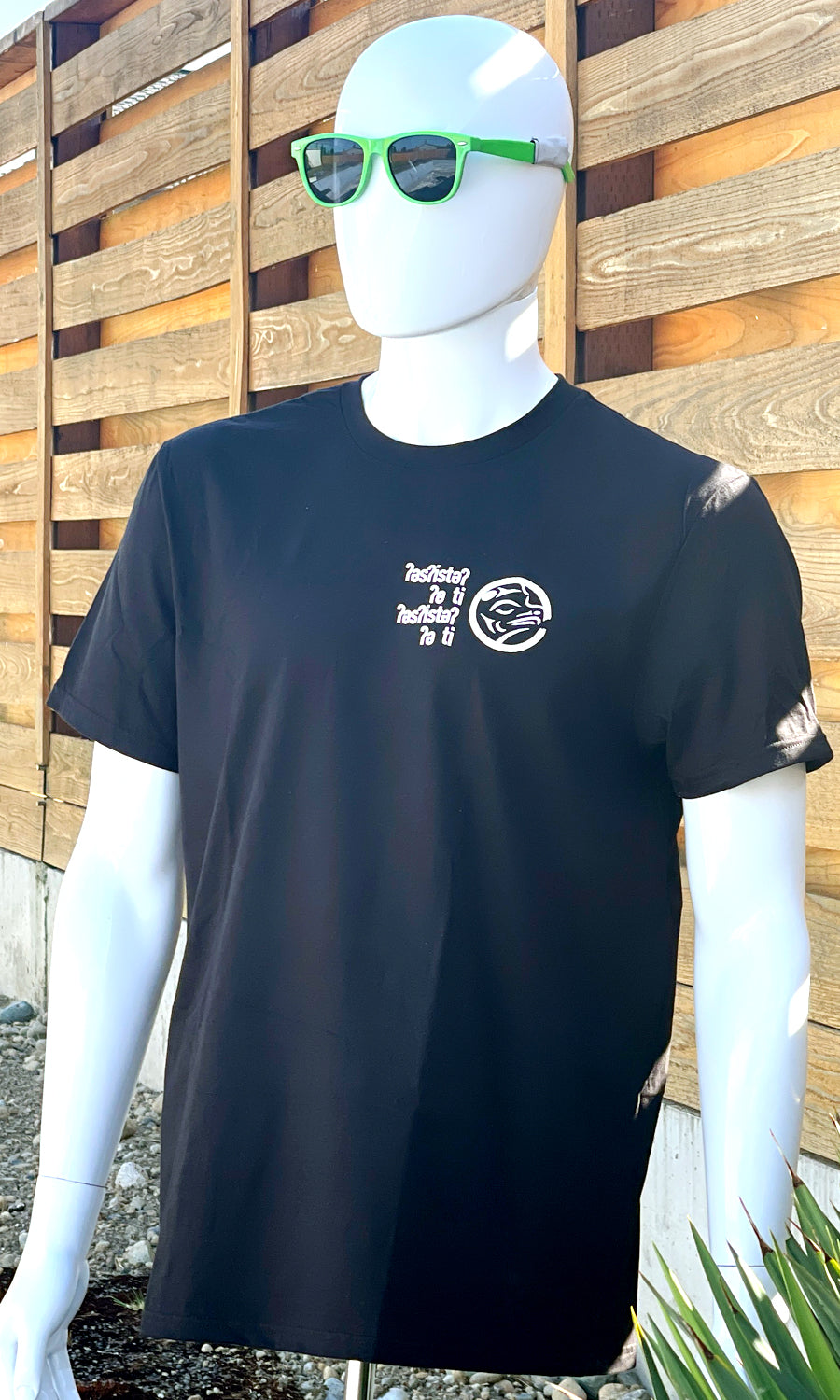 ʔəsʔistəʔ ʔə ti ʔəsʔistəʔ ʔə ti - It Is What It Is - Black Lushootseed T-Shirt